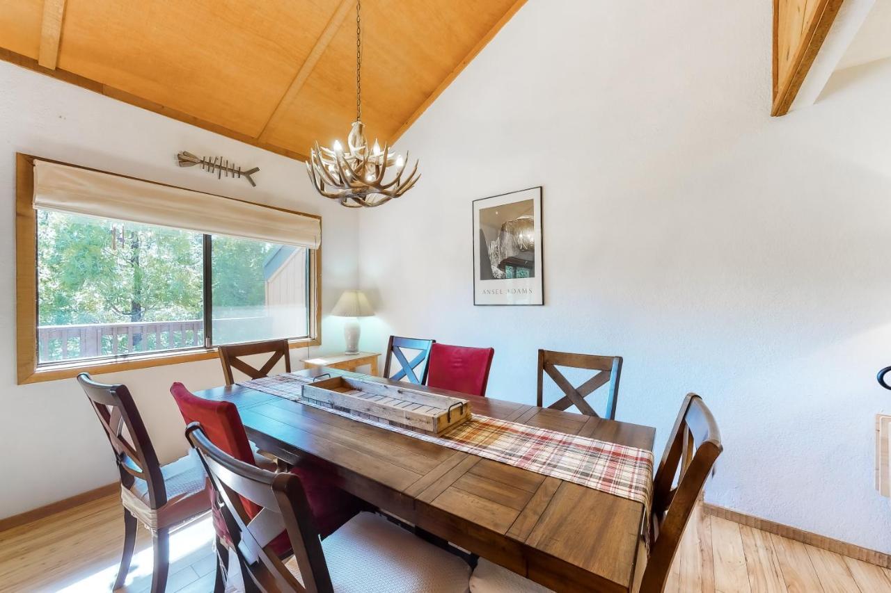 Sierra Swiss Chalet Шейвер-Лейк Екстер'єр фото